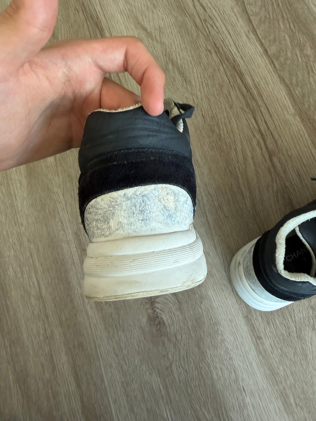 Chanel Sneakers Size 42