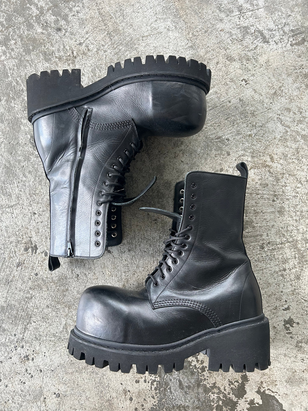 Balenciaga Stomper Boot Pre Owned