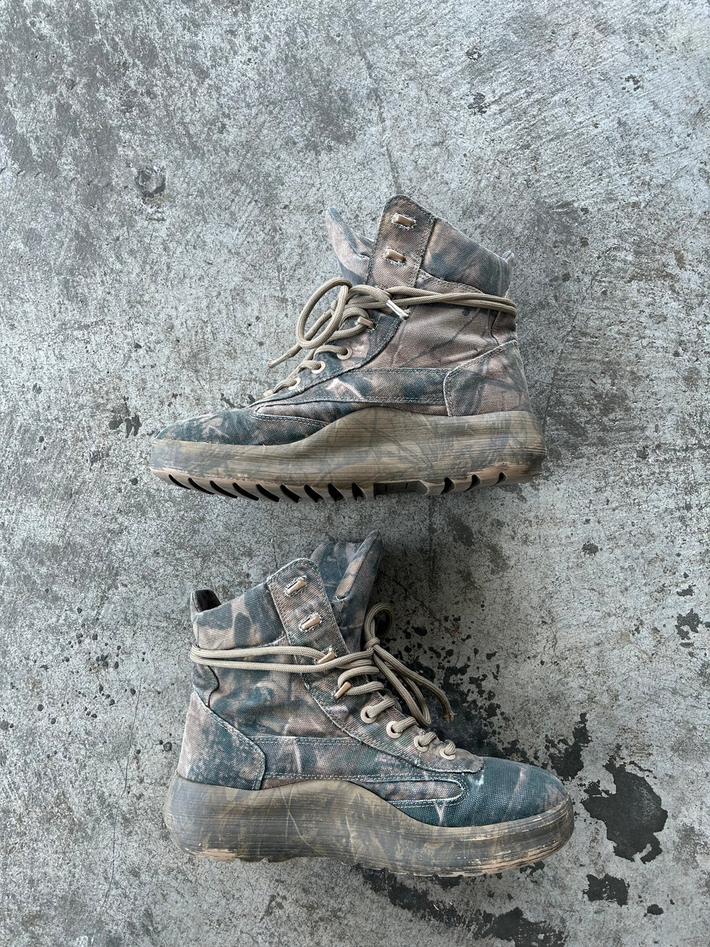 Yeezy Season 5 Camo Boots