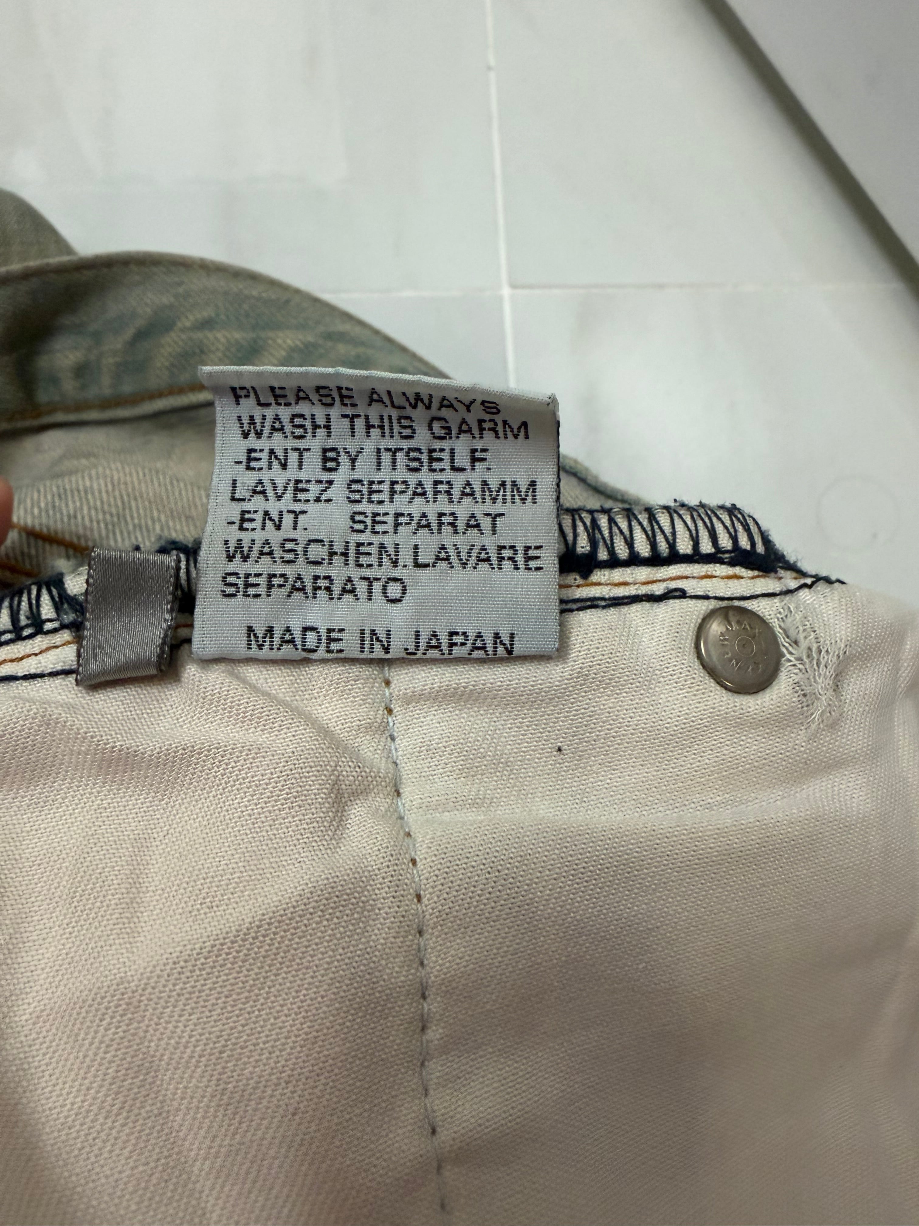 Dior Homme SS04 Dirty Bleu Clair Jeans